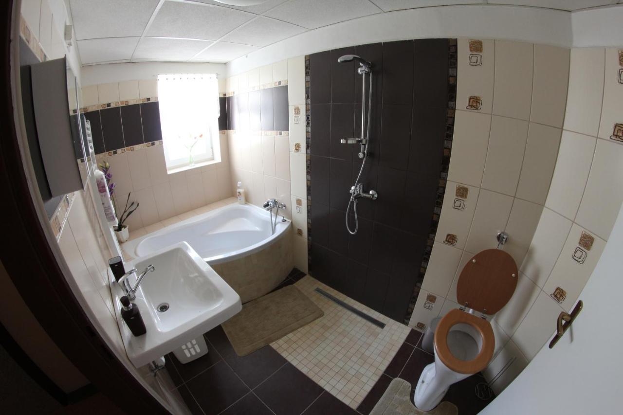 Apartmány Morávka Rychnov nad Kneznou Exterior foto